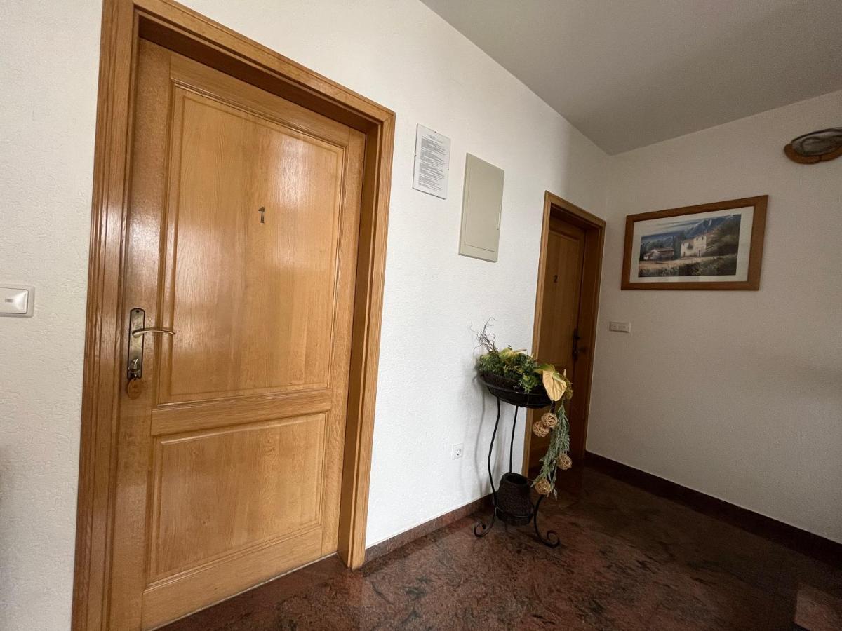 Holiday Apartments Sonne Ровинь Экстерьер фото
