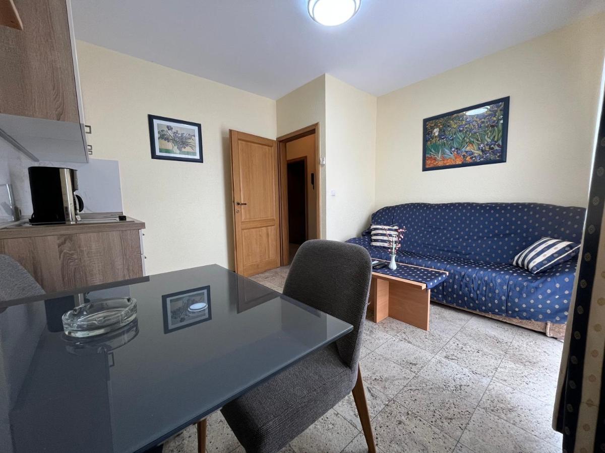 Holiday Apartments Sonne Ровинь Экстерьер фото