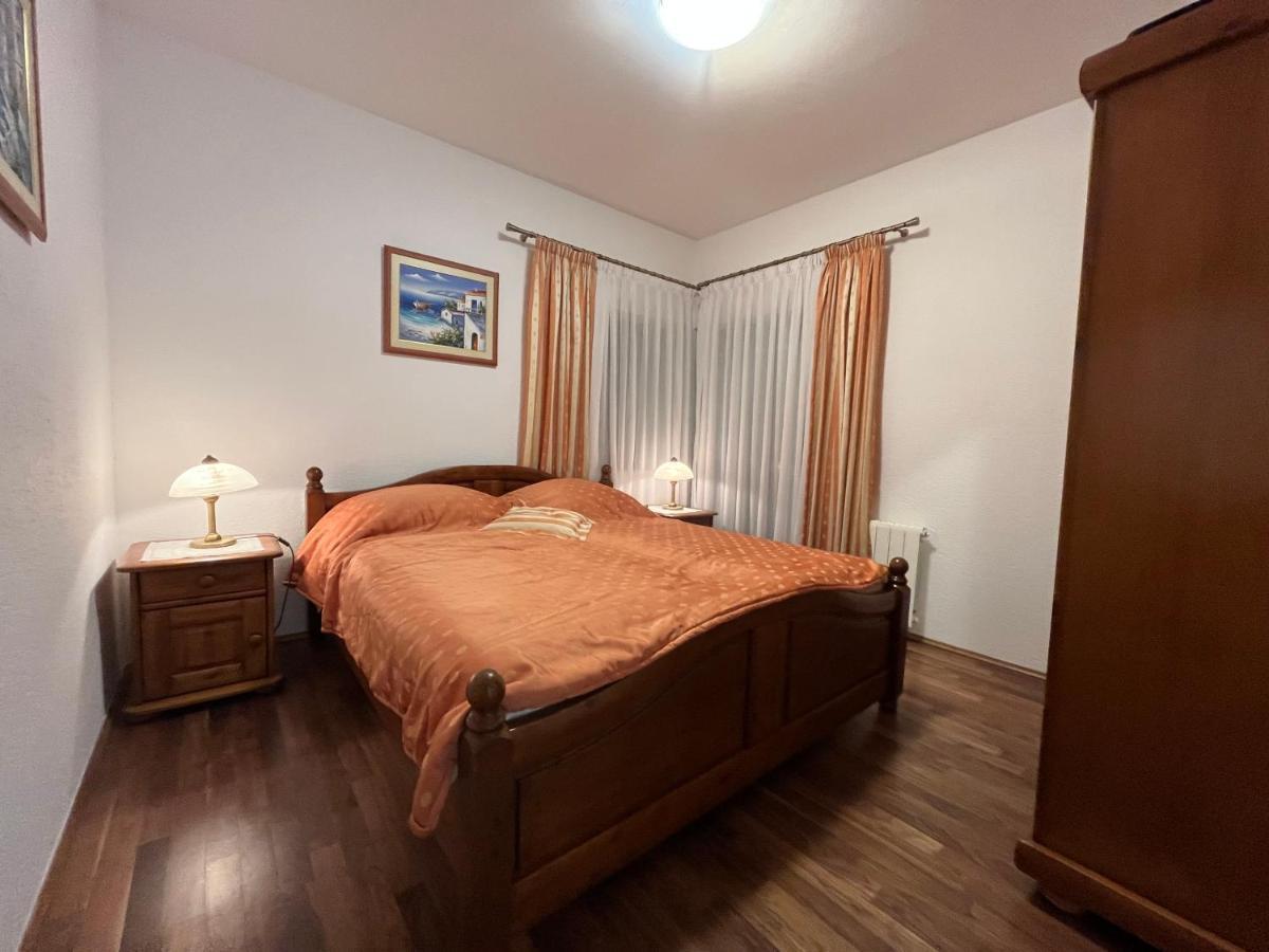 Holiday Apartments Sonne Ровинь Экстерьер фото