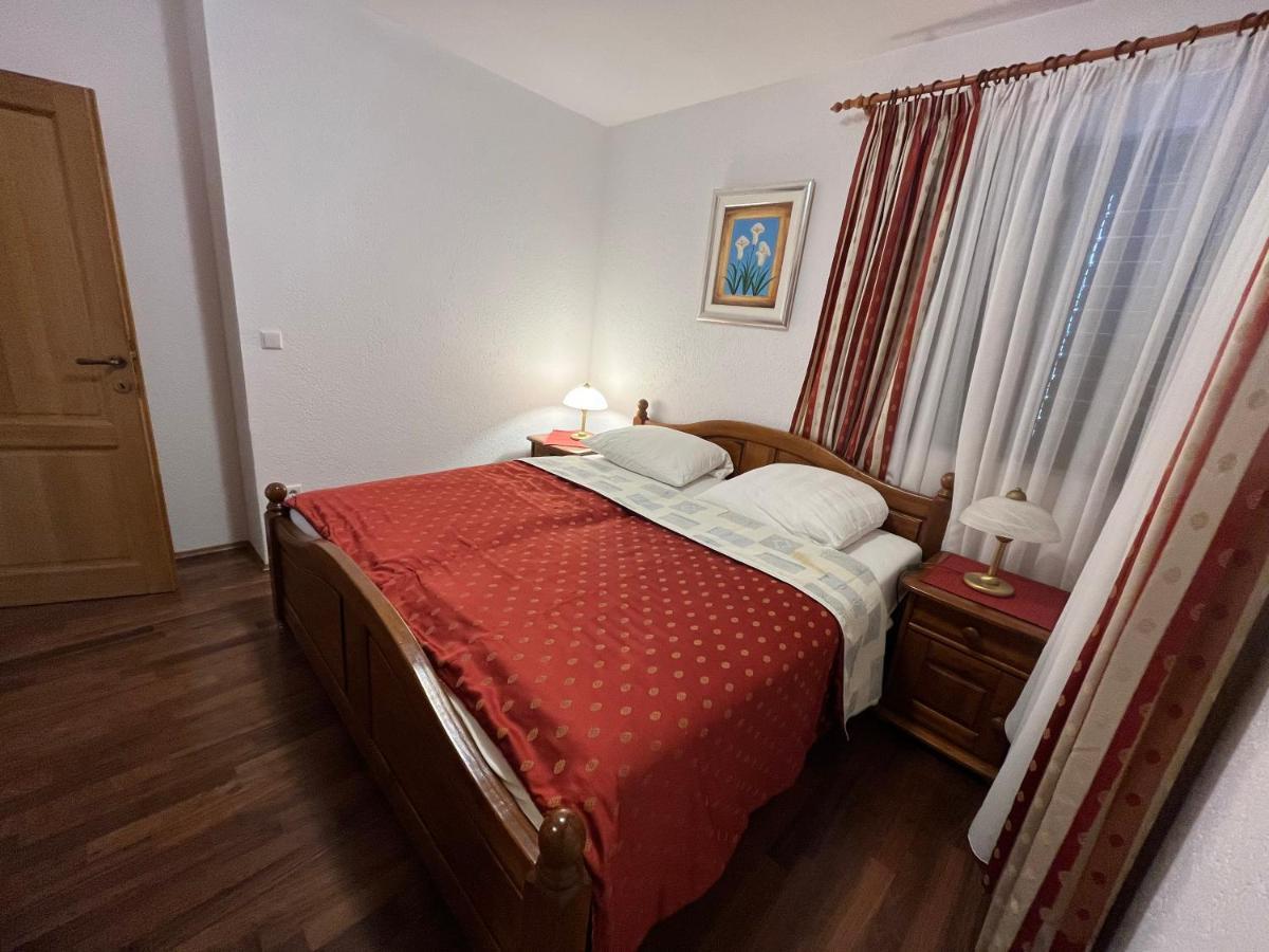 Holiday Apartments Sonne Ровинь Экстерьер фото